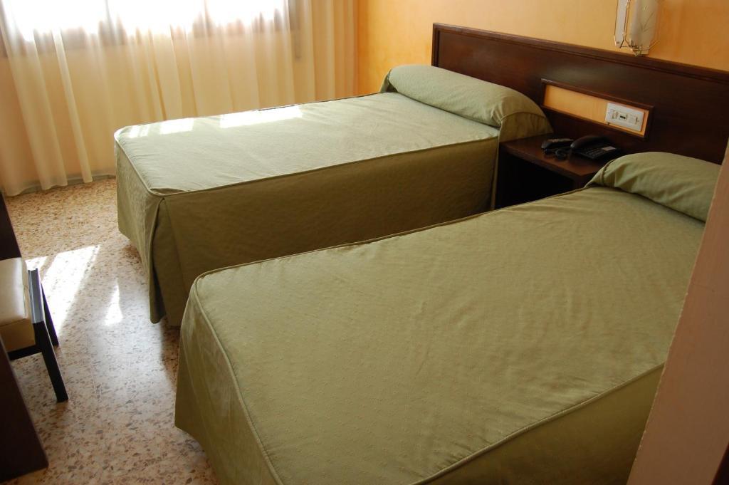 Hotel Balfagon カランダ 部屋 写真