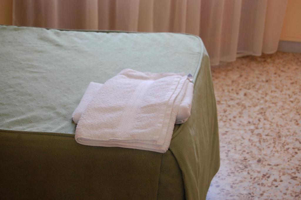 Hotel Balfagon カランダ 部屋 写真