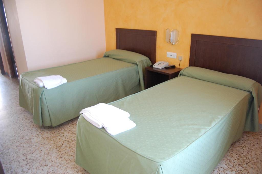 Hotel Balfagon カランダ 部屋 写真